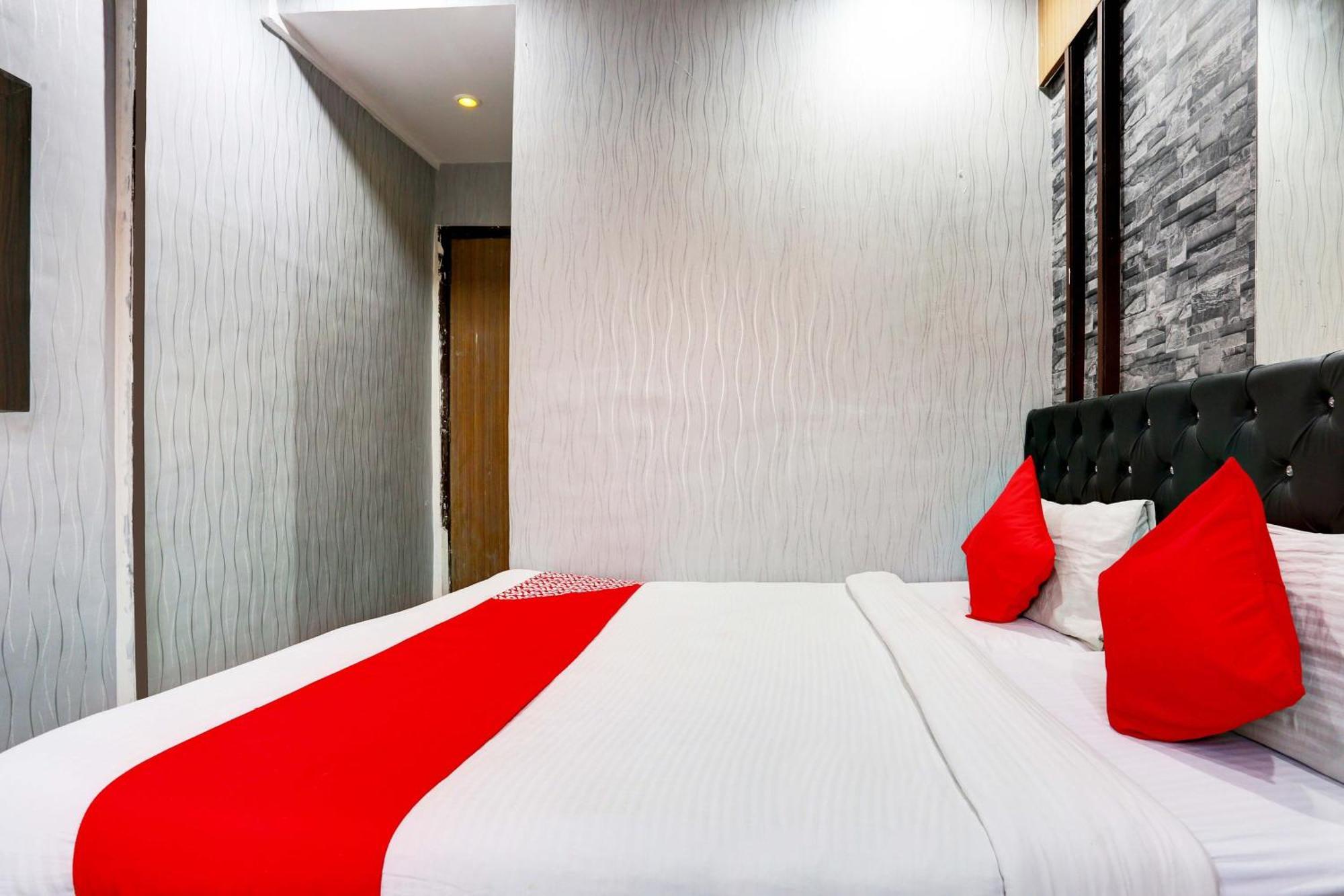 Super Hotel O Yatri Yadgar นาวีมุมไบ ภายนอก รูปภาพ